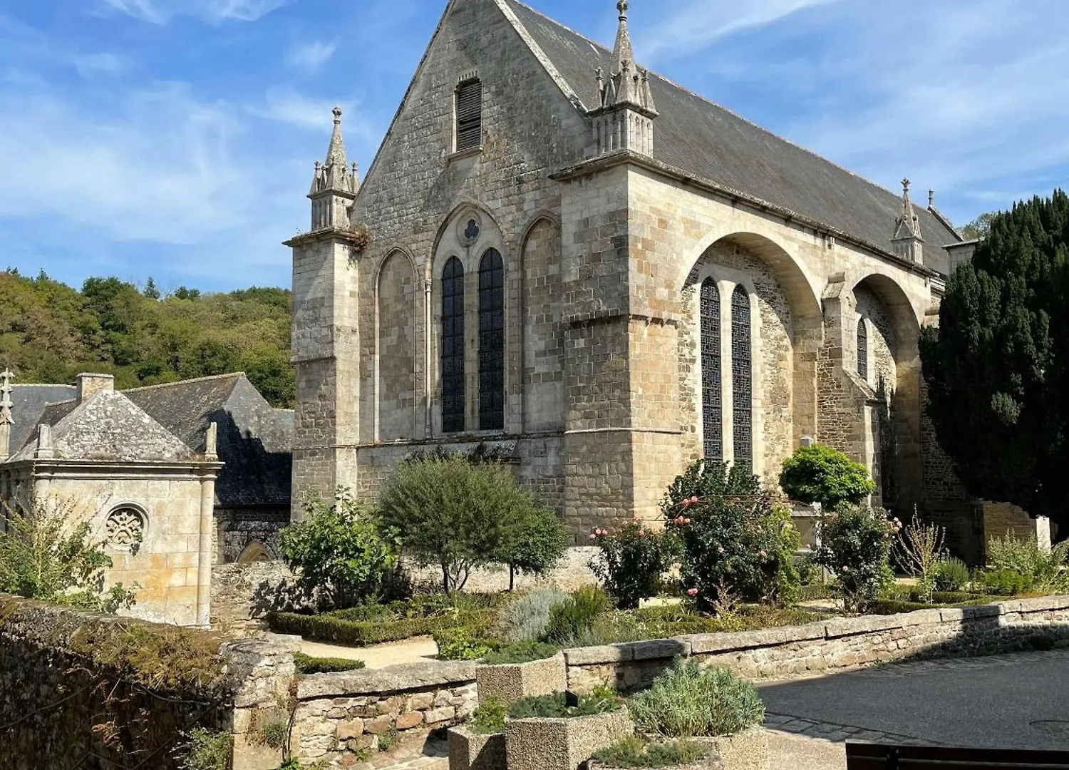 Impasse Des Mysteres - La Maison Des Sorciers Lehon/Dinan Holiday home